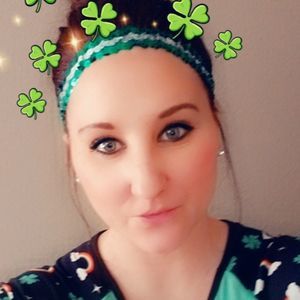 Meet your Posher, Karissa